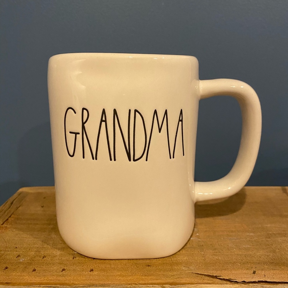 Rae Dunn Grandma Mug